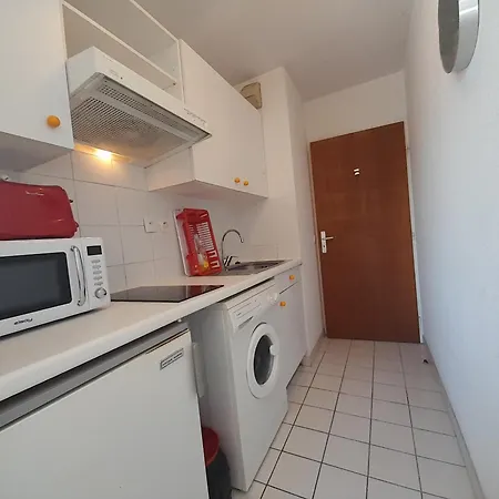 Hendaye, 2 Pieces, 3 Personnes - Fr-1-239-899 Apartment *